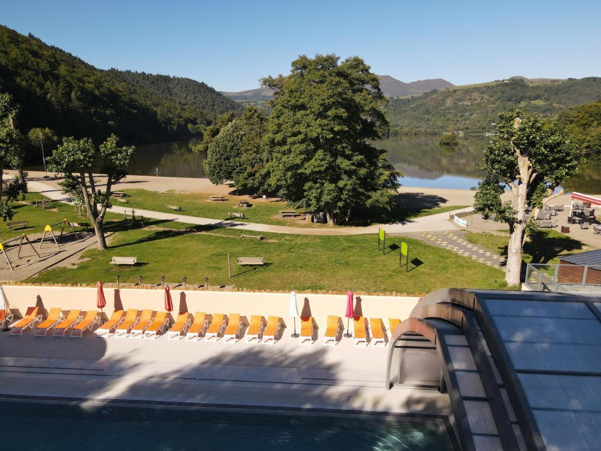 Camping Domaine Du Lac Chambon ミュロル エクステリア 写真